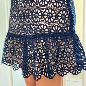 NEW- with tags:
Navy Design Lab Eyelet Dress. (XS)